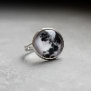 Full Moon Ring.Glass Ring..Galaxy Ring.Galaxy Space Jewelry.adjustable ring.statement ring.with glass dome.silver ring.14mm round.gift handmade (RR9)